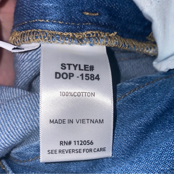 Zenana Distressed Denim Short Overalls Size Small - Picture 12 of 12